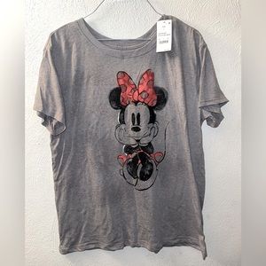 NWT Minnie Mouse Disney Shirt